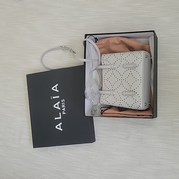 Alaia bag - Picture 11 of 15